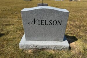 West Plains Monument