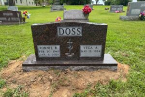 Doss, Ronnie and Veda Front Doss, Ronnie and Veda Front